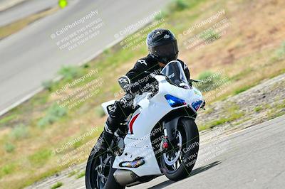 media/Apr-12-2025-TrackXperience (Sat) [[06d2a48708]]/Level 1/Session 3 (Turn 11)/